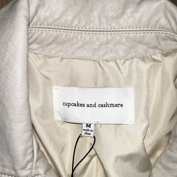 Cupcakes and Cashmere NWT Ines Moto Jacket - Picture 2 of 9